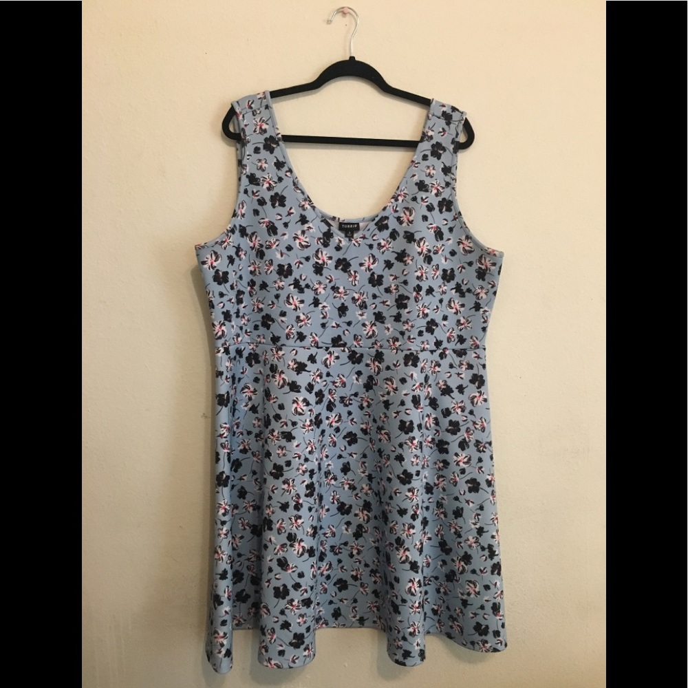 Flowery Torrid Dress (Size 3)